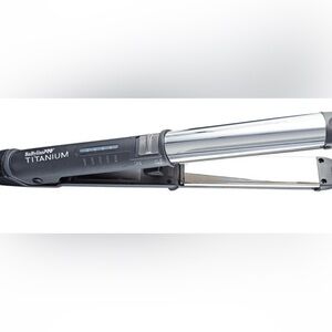 BABYLISS Pro Titanium Straightner